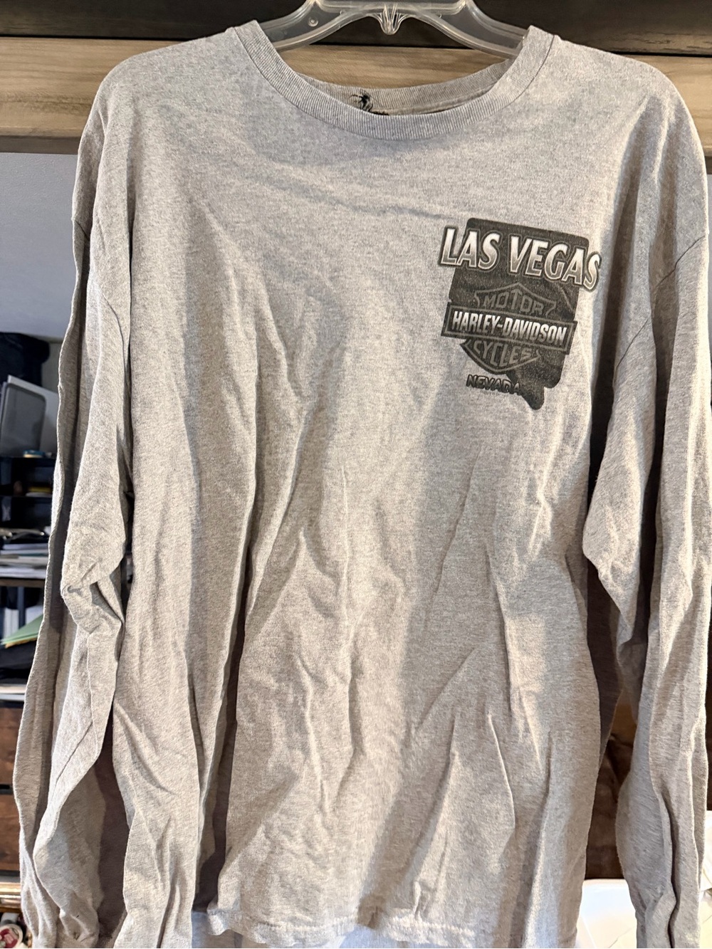 Harley-Davidson Men's Long Sleeve Tee - Light Gray with Las Vegas Logo
